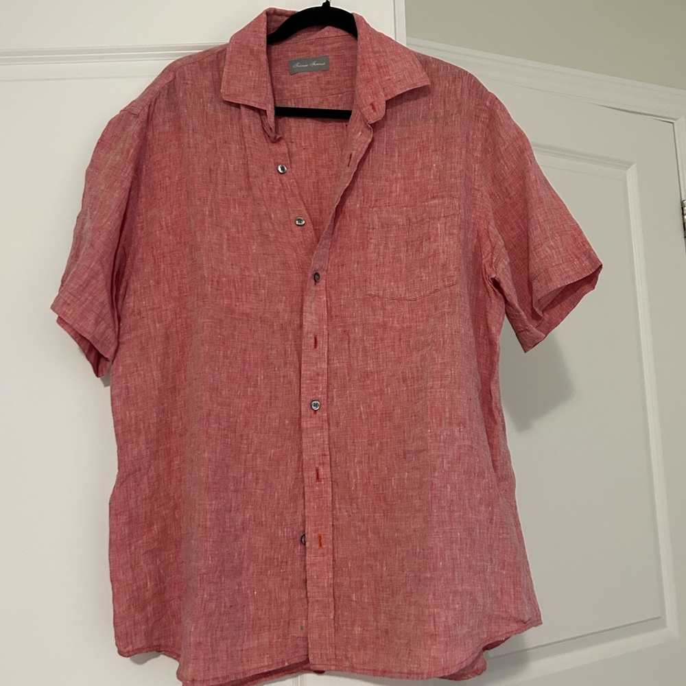 Men’s button up dress shirt